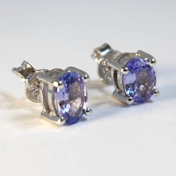 NIB VTG NATURAL Kutamani Tanzanite 925 Stud Earrings - Picture 12 of 14